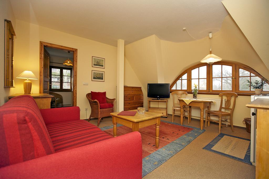 Landhaus Susewind Ahrenshoop Chambre photo